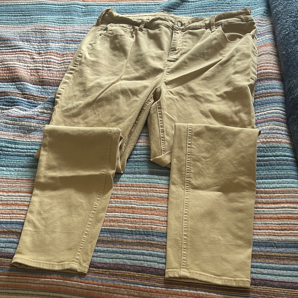 Super skinny high rise old navy tan pants